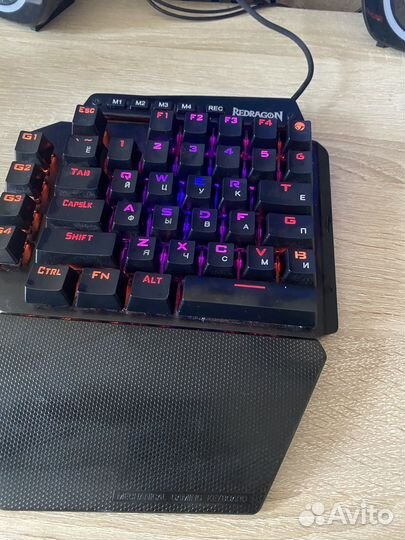 Игровая механическая клавиатура