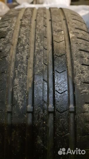 Continental ContiPremiumContact 215/60 R17