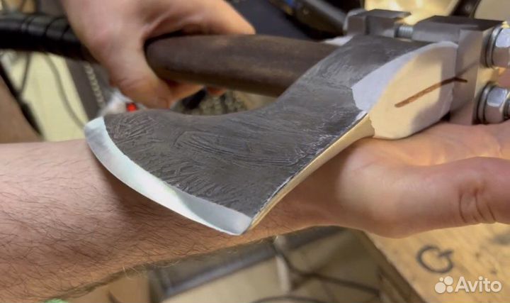 Заточка Топора цена за 1см режущей кромки