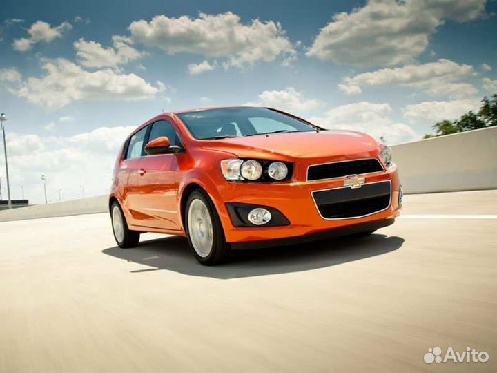 Заднее стекло на Chevrolet Aveo T300 Замена 1ч