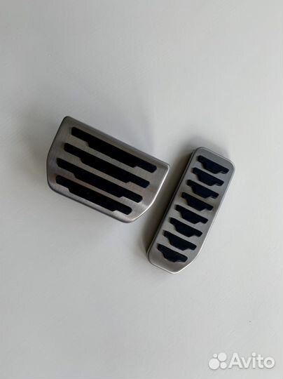 Накладки на педали LR Freelander 2