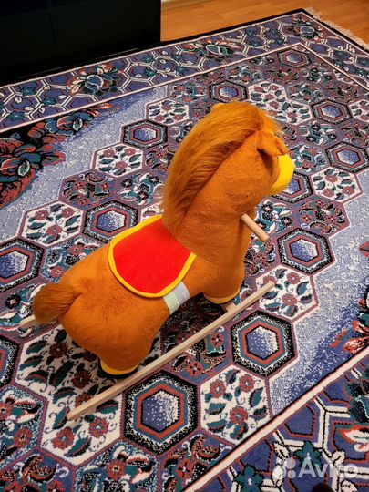 Детская качалка лошадь