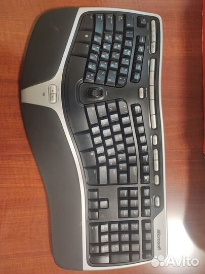 Беспроводная клавиатура и мышь microsoft