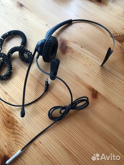 Гарнитура наушник