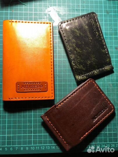 Кожаная обложа на документы