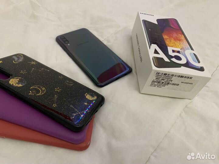 Samsung Galaxy A50, 4/64 ГБ