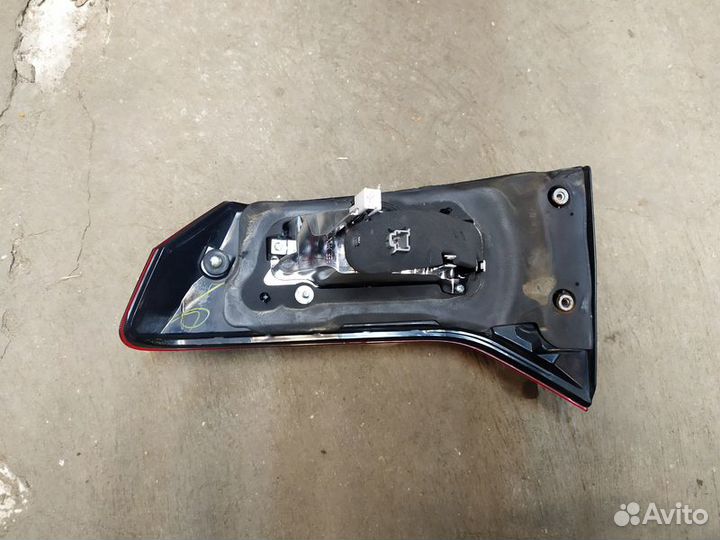 Фонарь левый в крышку багажника Acura MDX 3