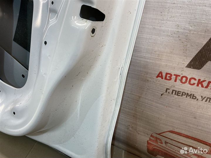 Дверь передняя правая Skoda Rapid (2012-2020)