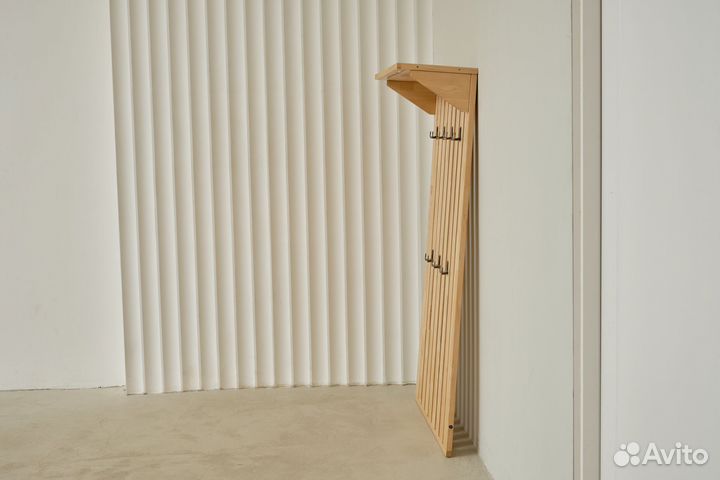 Вешалка настенная деревянная City в прихожую