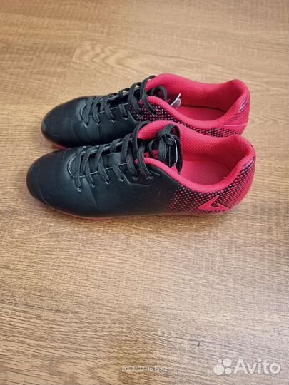 Бутсы детские б/у 32 размер