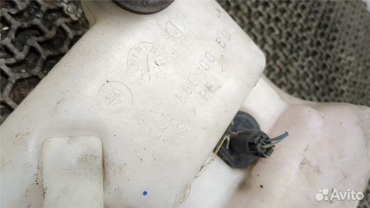 Бачок омывателя Mercedes CLC, 2008