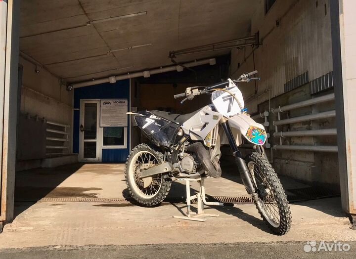 Yamaha YZ 125