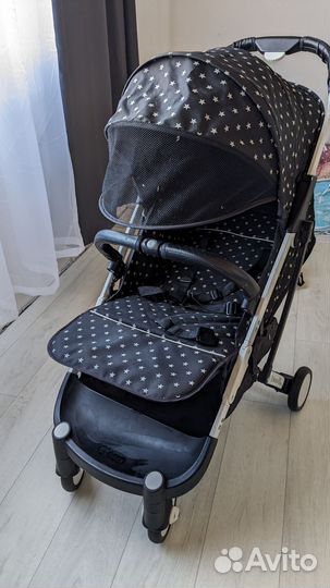 Прогулочная коляска yoya plus