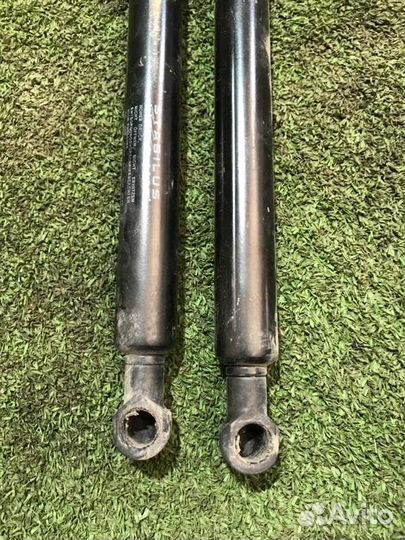 Амортизатор багажника задний Bmw 5-Series E39