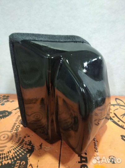 Сабвуфер стелс BMW 6 G32 GT