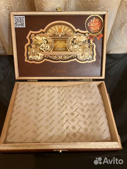 Коробка из под сигар