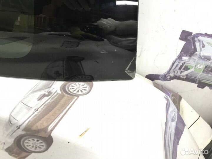 Стекло крышки багажника Honda Cr-V 4