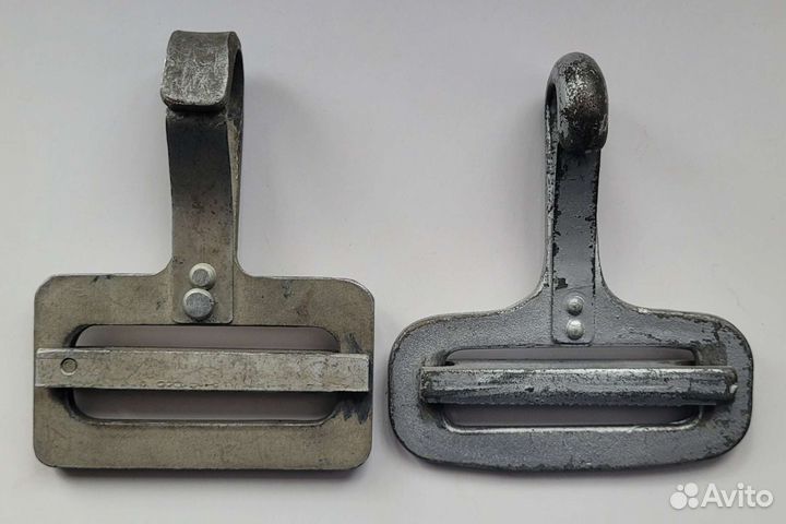 Крюк крепления