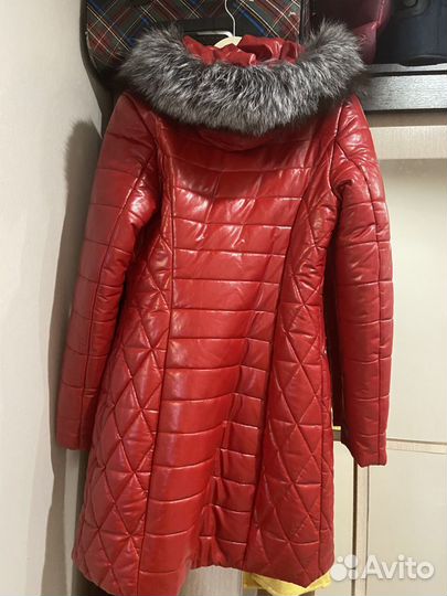 Пуховик женский