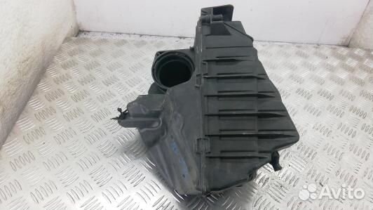 Корпус воздушного фильтра renault megane 3 (98C18N