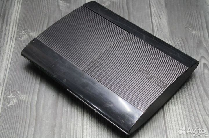 Sony Playstation 3 Super Slim / Прошитая / 28 игр