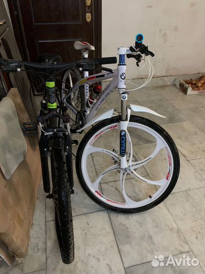 Велосипед BMW