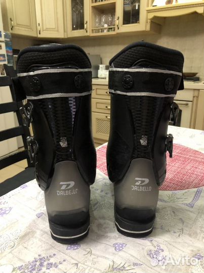 Горнолыжные ботинки