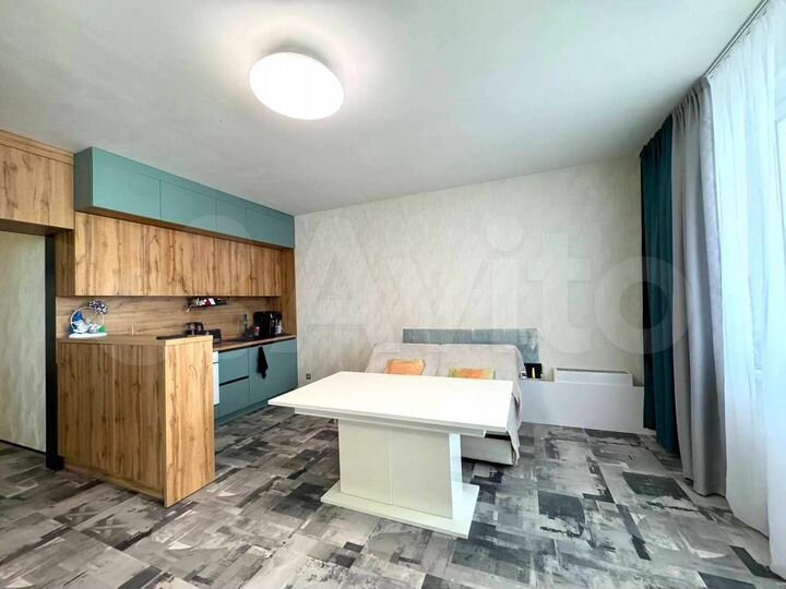 3-к. квартира, 90 м², 5/19 эт.