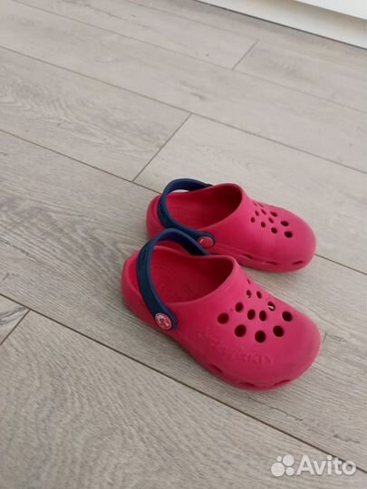 Тапочки Crocs