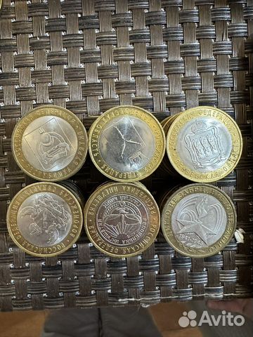 Монеты юбилейные биметалл
