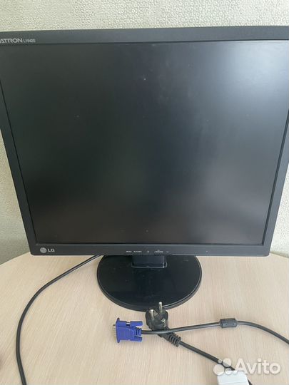 Монитор LG