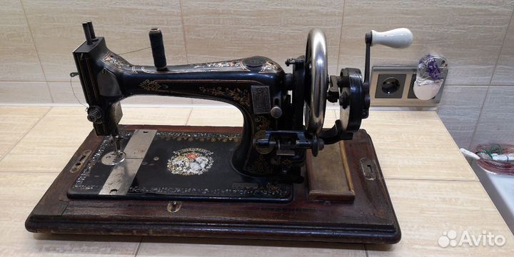 Швейная машина 1905 года Nomann (Германия)