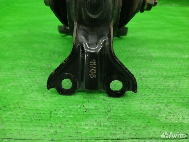 Подушка двигателя лев. Dodge Caliber