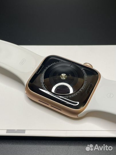 Apple Watch 4 44 mm