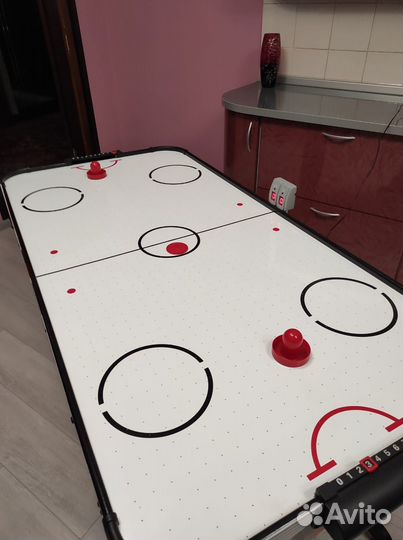 Игровой стол - аэрохоккей