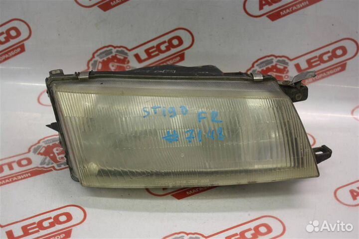 Фара правая Toyota 1994
