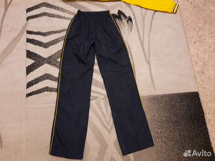 Спортивный костюм, р. 152