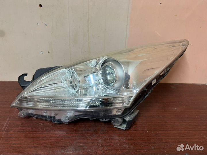 Фара передняя левая Peugeot 3008 U5