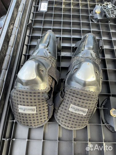 Защита локтей кросс эндура