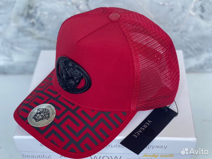 Бейсболка кепка versace