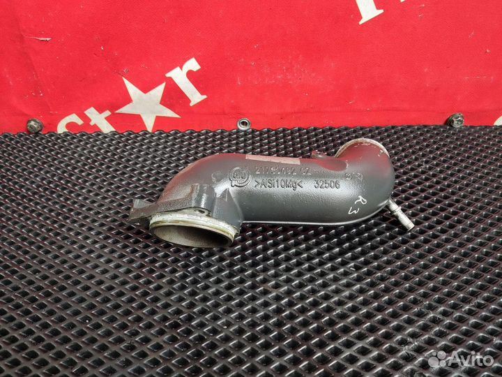 Патрубок термостата Renault T