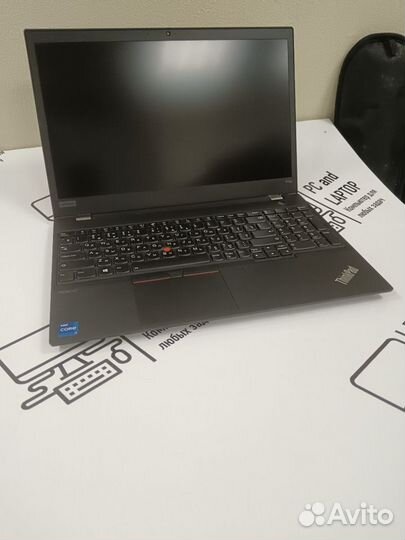 Ноутбук Lenovo ThinkPad P15s Gen 2