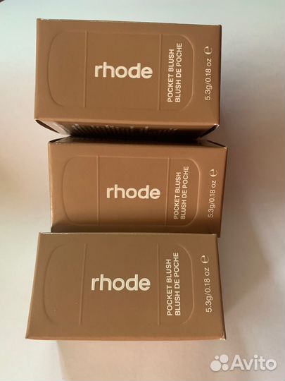 Rhode pocket blush румяна freckle