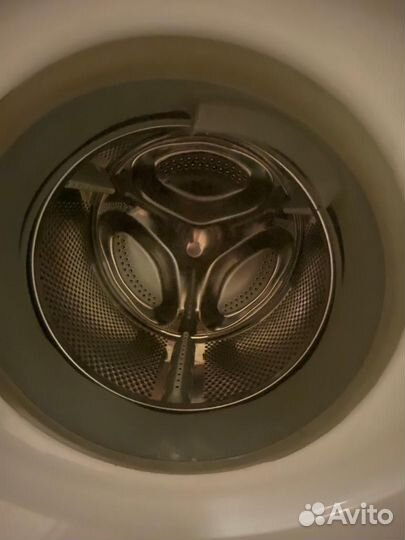 Стиральная машина Ariston с сушкой на запчасти