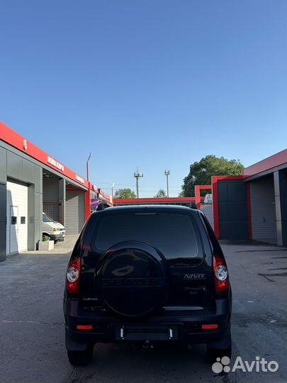 Бампер на Chevrolet niva