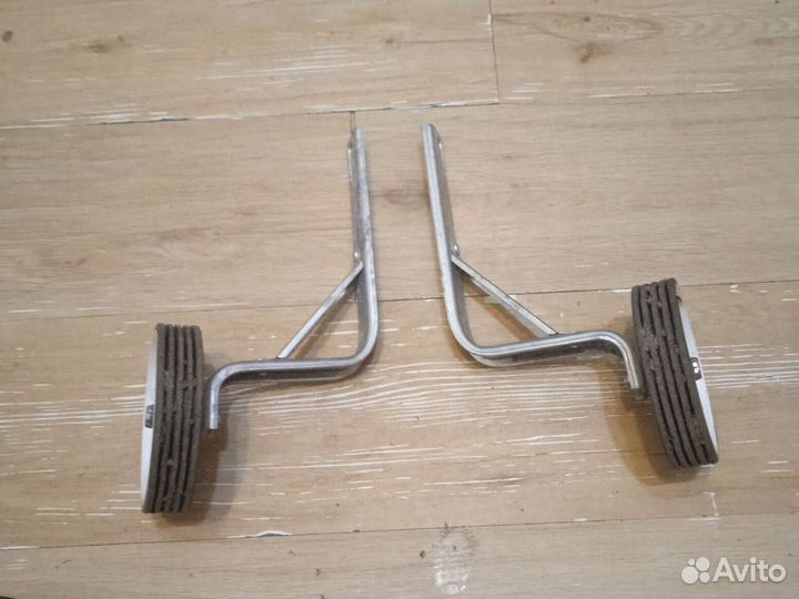 Дополнительные колеса для детского велосипеда