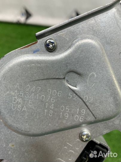 Моторчик стеклоочистителя Mercedes-Benz Gle-Class