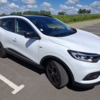 Renault Kadjar 1.3 AMT, 2021, 111 000 км, с пробегом, цена 1 950 000 руб.