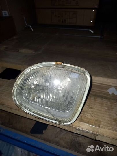 Противотуманная фара на toyota funcargo