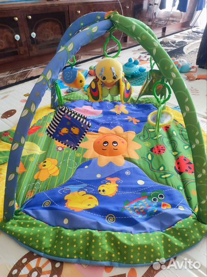 Развивающий коврик